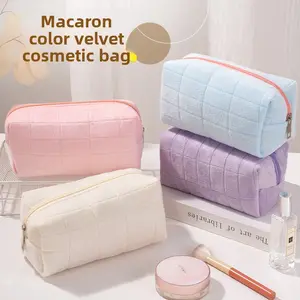 2-piece set cute style flannel makeup bag large capacity high-end toiletry bag portable girls storage bag