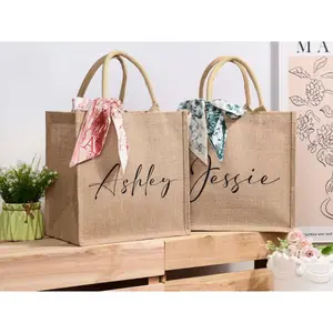 Custom Bridesmaid Tote Bag/Beach bag/Burlap Tote Bag/Bachelorette Party Favor/Wedding Burlap Bag/Monogrammed Jute Bag