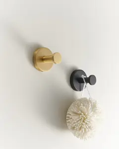 ASHBURY BRASS WALL HOOK