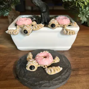 Donut Turtle (3D Printed, Articulating, Decor)