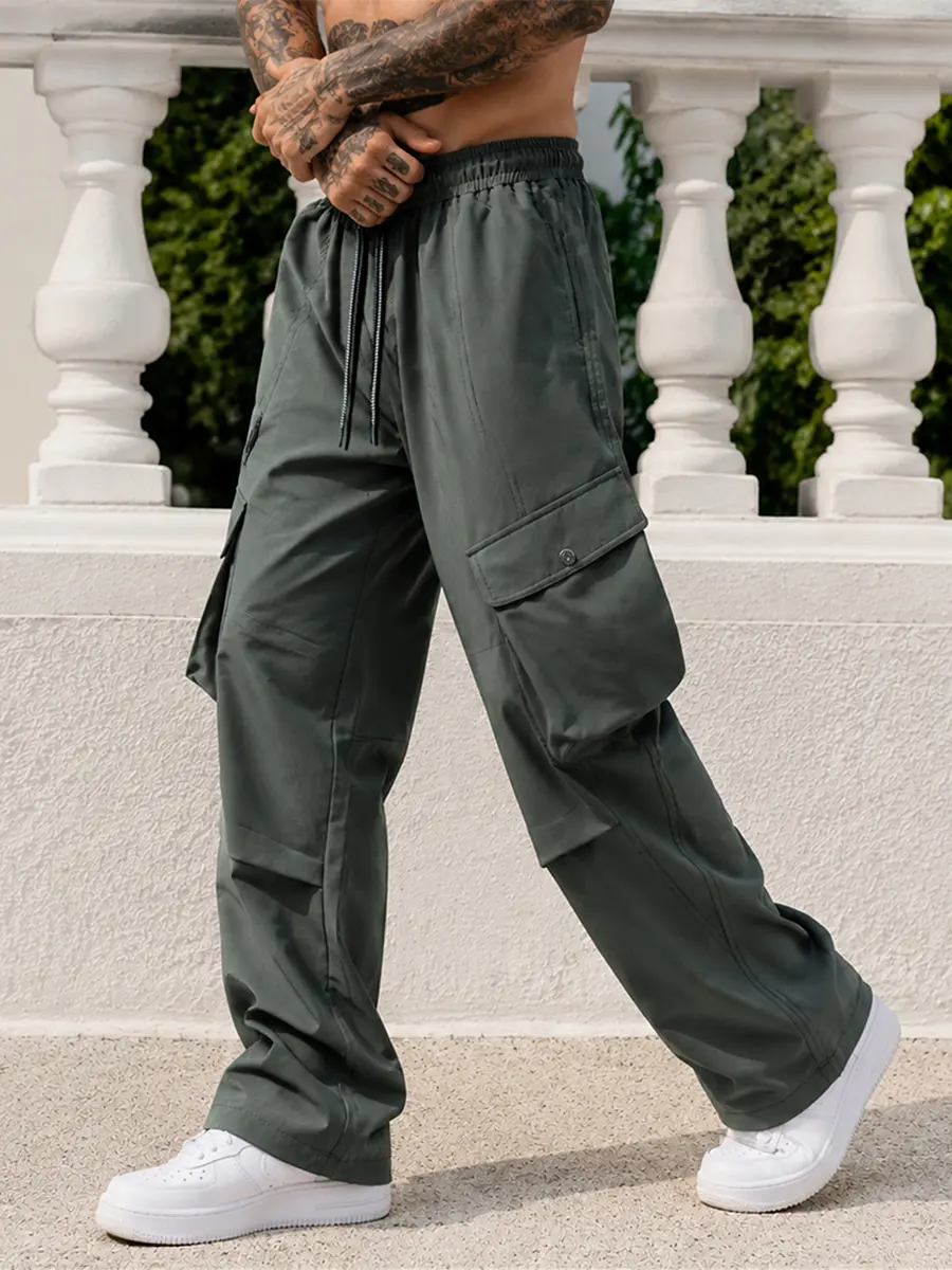 Men’s loose-fit cargo pants, wide-leg utility pants, multi-pocket work pants, streetwear casual trousers, relaxed-fit drawstring pants