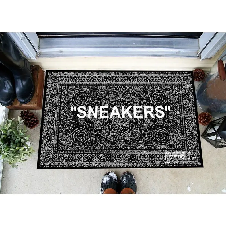 Sneakers Doormat: Geometric Welcome Mat