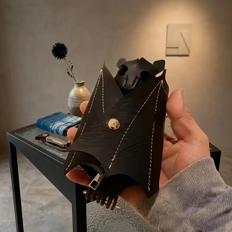 Bat Shaped Gothic Faux Leather Compact Wallet, Mini Crossbody Fashion Bag with Detachable Strap, Spooky Goth Style Small Purse, Trendy Dark Aesthetic Accessory, Ideal for Nightclub Looks, Music Festival Outfits & Goth Daily Styling