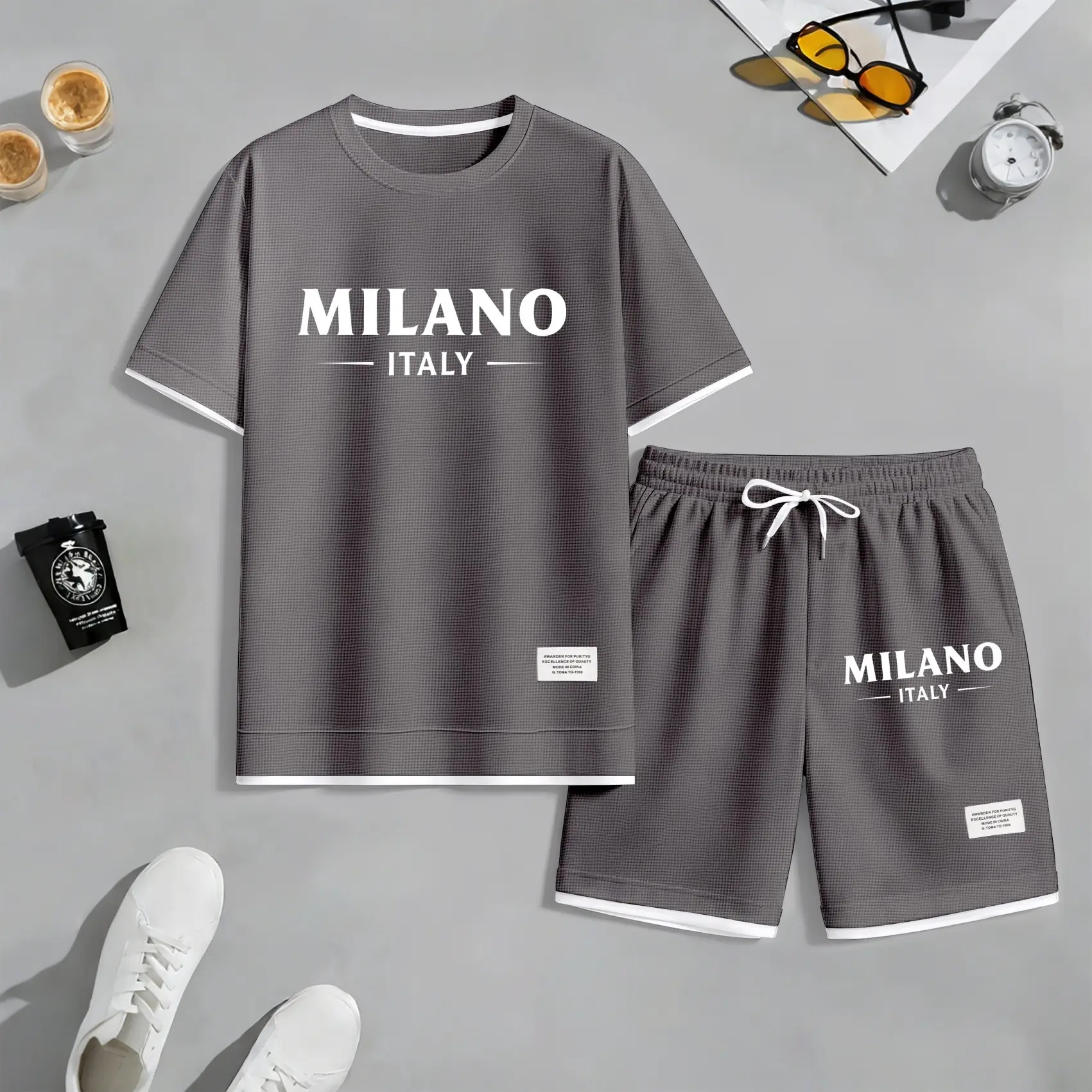 Men's Milan print drawstring shorts set for spring/summer, a casual summer outfit including a short-sleeved shirt and shorts, suitable for everyday wear and sports. A two-piece set for a relaxed and energetic lifestyle.