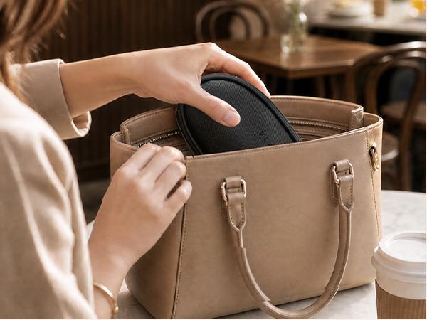 VLANDO Women's Classic Double Sunglasses Organiser Case, Small PU Leather Lightweight Travel Zipper Pouch with Protective Soft Velvet Compartments, 2-Pair Glasses Storage for Everyday Carry, Car Use, Two-Pairs
