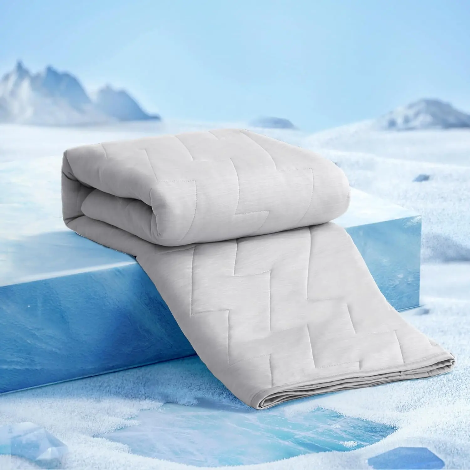 Elegear Arc-Chill Cooling Comforter - Lightweight Duvet Insert for Hot Sleepers, Breathable Bedding Set, All Season Machine Washable Quilt Duvet Insert for Night Sweats