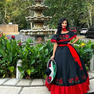 mexican traditional dress women Women's Folklorico 3 piece Outfit, Dance Outfit, Elena Outfit, Hallowe Raquells Discount Exclusions Apply Handmade in Mexico Traditional Mexican clothing: A colorful