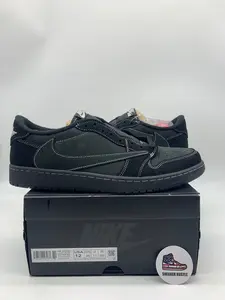 Jordan 1 Retro Low OG SP Travis Scott Black Phantom