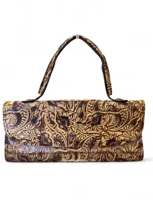 Pre-owned FENDI Leather Shoulder Bags Embossed Tooled Jumbo Shoulder Clutch Bag Vintage Y2K Era