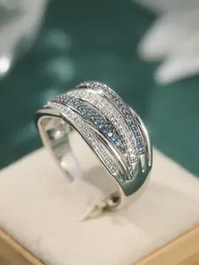 Exquisite Entwined Band with Azure & Clear Accents | Retro Artistic Patterned Ring | Sophisticated Statement Accessory for Banquets