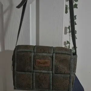 review image 3