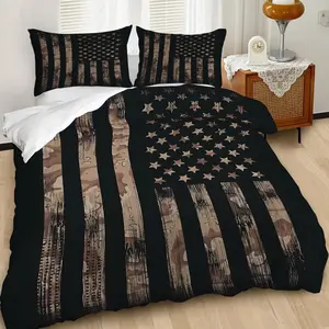 Stylish Camouflage American Flag Decorative Duvet Cover Set, Unique Patriotic Bedding Set, Rustic and Edgy Design with Vintage Textures, Perfect for Military-Inspired Bedroom Decor, Contains 1 duvet cover, 1 or 2 pillowcases (without filling)