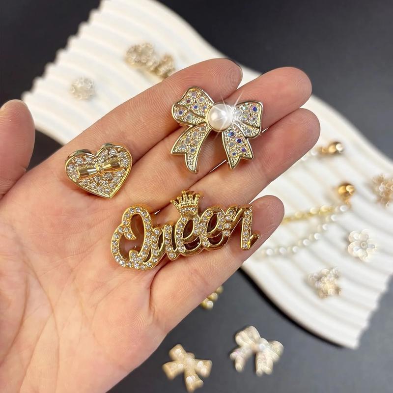 SOGLLQAM Bling Rhinestones and Pearls Shoe Charms Set with Sparkling Shoe Chains, LOVE Queen Letter Charms for DIY Women's Clog Sandals Decor | Trendy Shoe Accessories for Party Girls and TikTok Fashion Gifts