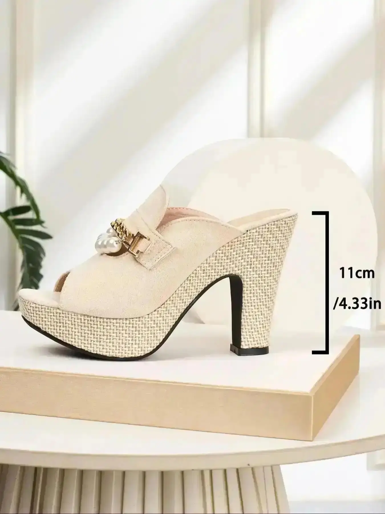 Women's PU Chain-Decorated Ankle Strap High Heels Square Embellished Plat Sndls Summer Daily Wear Shoe weekend strappy vacation versatile style beach day open essential flat sandal Chic Snkrs breathable stylish fashion