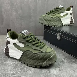 A Pair of Retro Style Men's Thick-Soled Sneakers - Casual Running Shoes with Lace-Up Design, Comfortable and Lightweight, Faux Leather and Fabric Upper, PVC Sole, Breathable Fabric Lining and Insole
