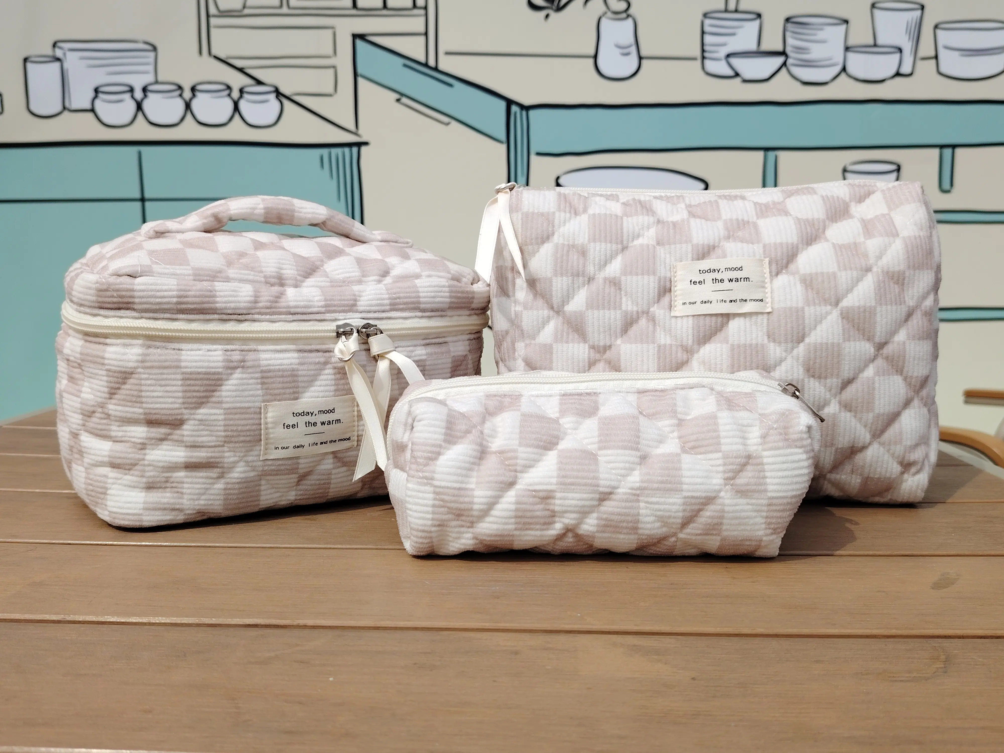 Women's 3-Pcs Checkered Quilt Corduroy Makeup Bag Set Pack - Chic, High-Capacity Cosmetic Pouch for Makeup Organization, Travel Toiletry Organizer, Pencil Case