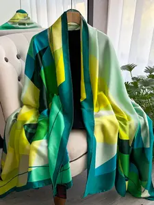 Women's Elegant Geometric Print Long Scarf, New Style Minimalist Trendy Shawl, Chic All-match Accessories for Women for Daily Decor, Boho Style Shawl