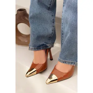 Sophia Slingback Pumps - Camel