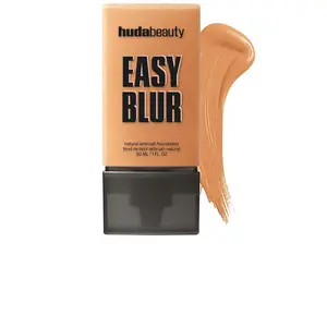 Huda Beauty Easy Blur Foundation in Pistachio Cream 425N