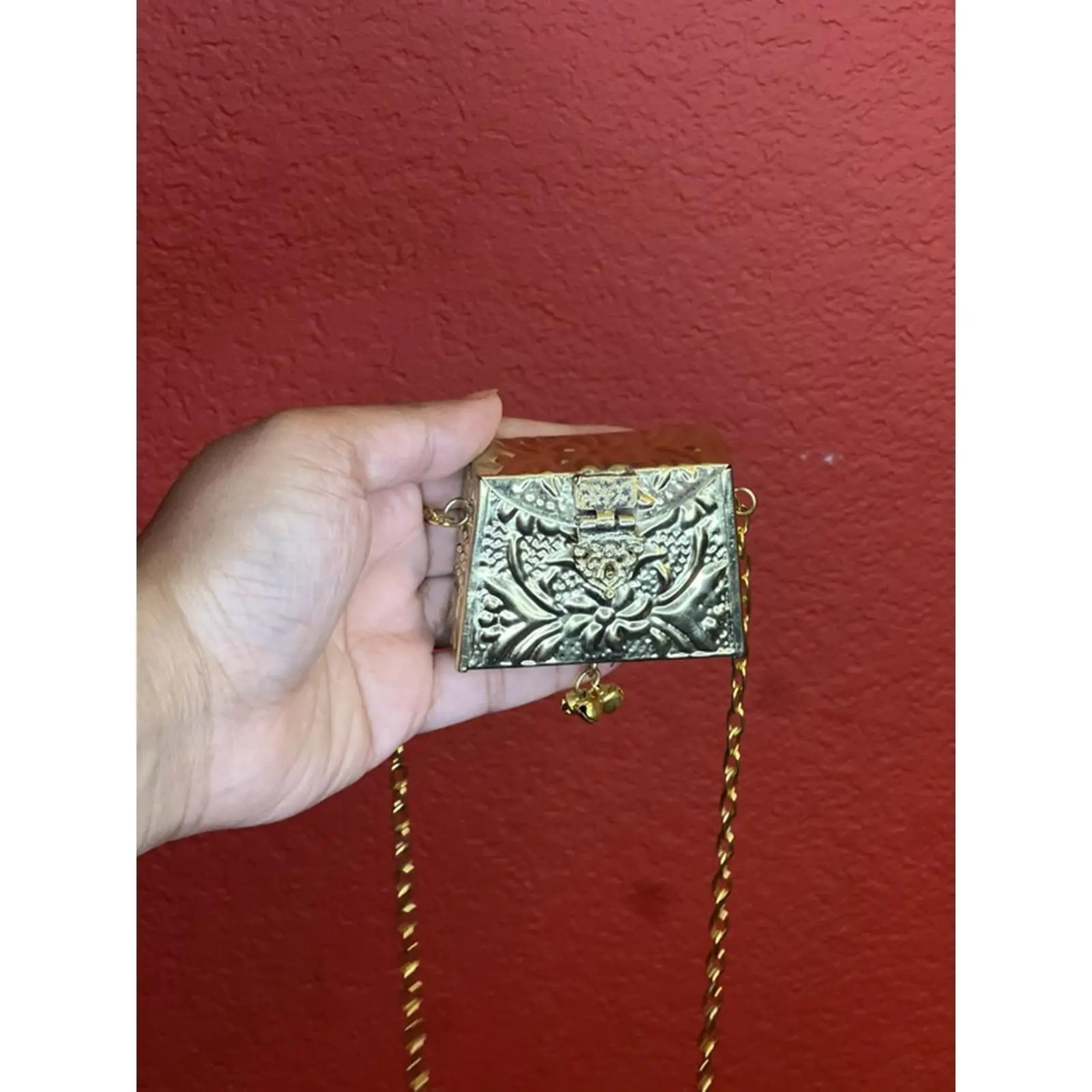 Gold and Silver Viral Coin Clutch - Affordable, Trendy, and Chic
