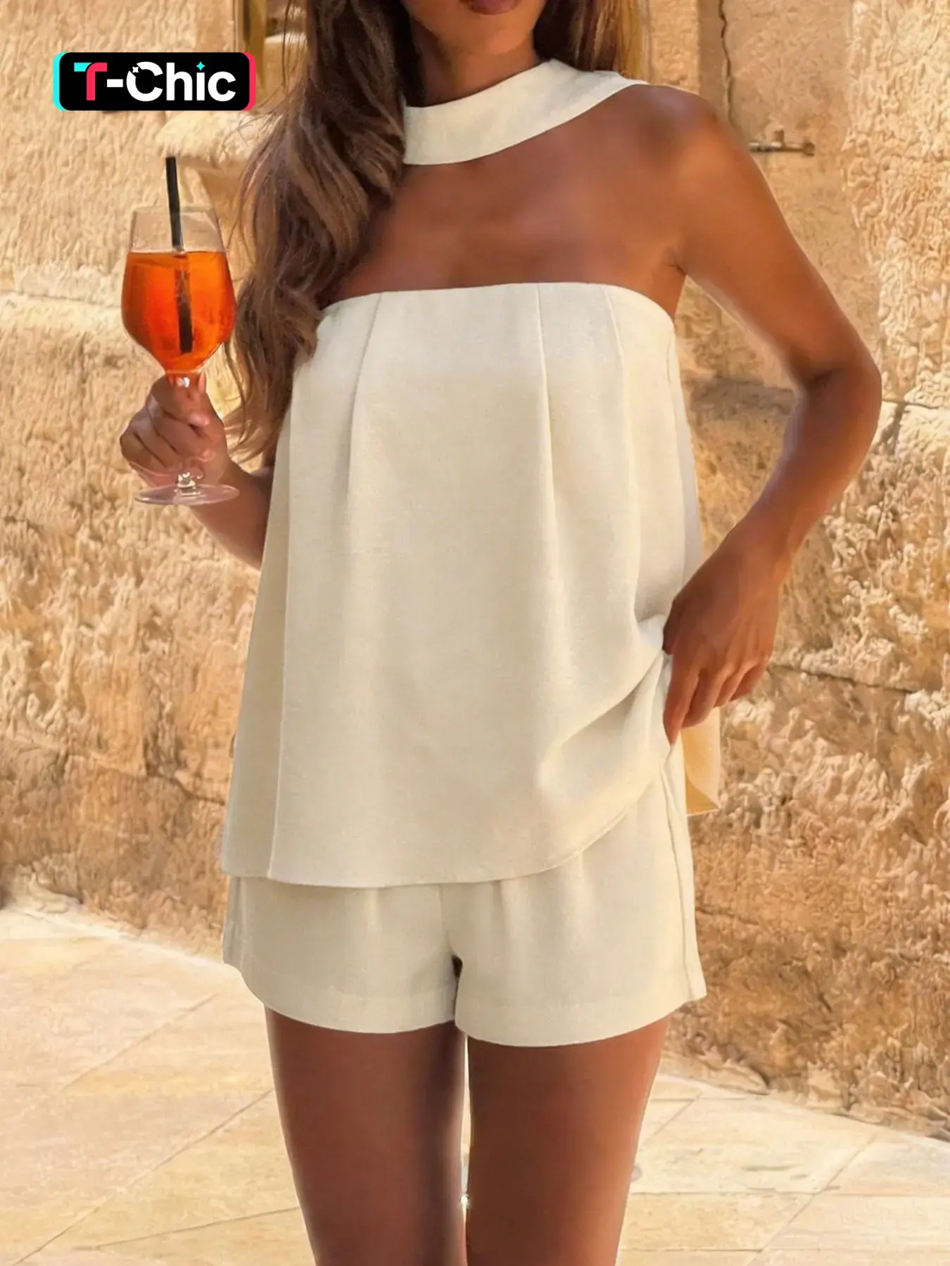 Elegant Casual Vacation-Style Tube Top and Shorts Two-Piece Set, Fitted Sleeveless Plain Design, Natural-Waist Regular-Length Outfit, Womenswear