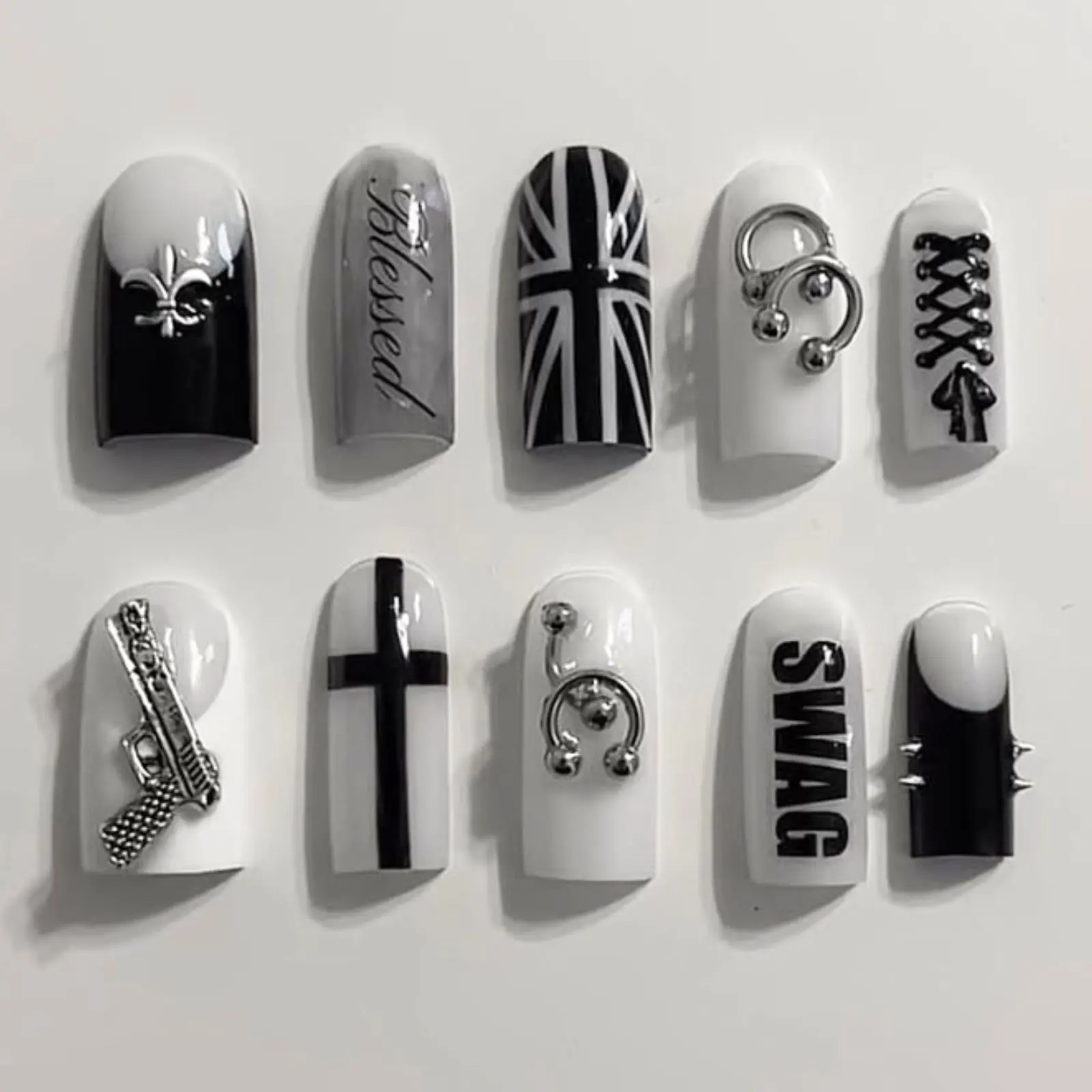 Black & White Punk Press On Nails | British Flag & Gothic Nail Art | 3D Chain Charm Nails | Edgy Y2K Street Style False Nails