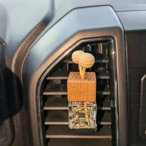 Car Diffuser - Wooden Design with Clear Glass Center, Ideal for Enhanced Driving Experience freshener air Highly Scented