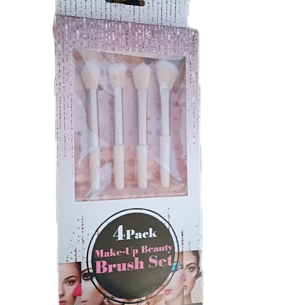 Make-Up Beauty Brush Set 4 Pack for Perfect Application and Smooth Finish with Soft Bristles and Ergonomic Handle Ideal for Daily Makeup