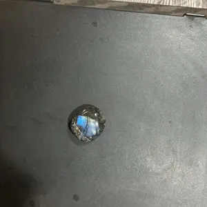 1pc Natural Labradorite Palm Stone - Blue & Green Marbled, Ideal for Tumbling, Sliding, Fountain Decor, Spiritual Accessories, Polished, Wire Wrapped, Jewelry|Abstract Pattern|Smooth Texture, Palm Stone Jewelry