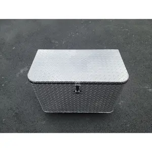 nuCamp Center Box