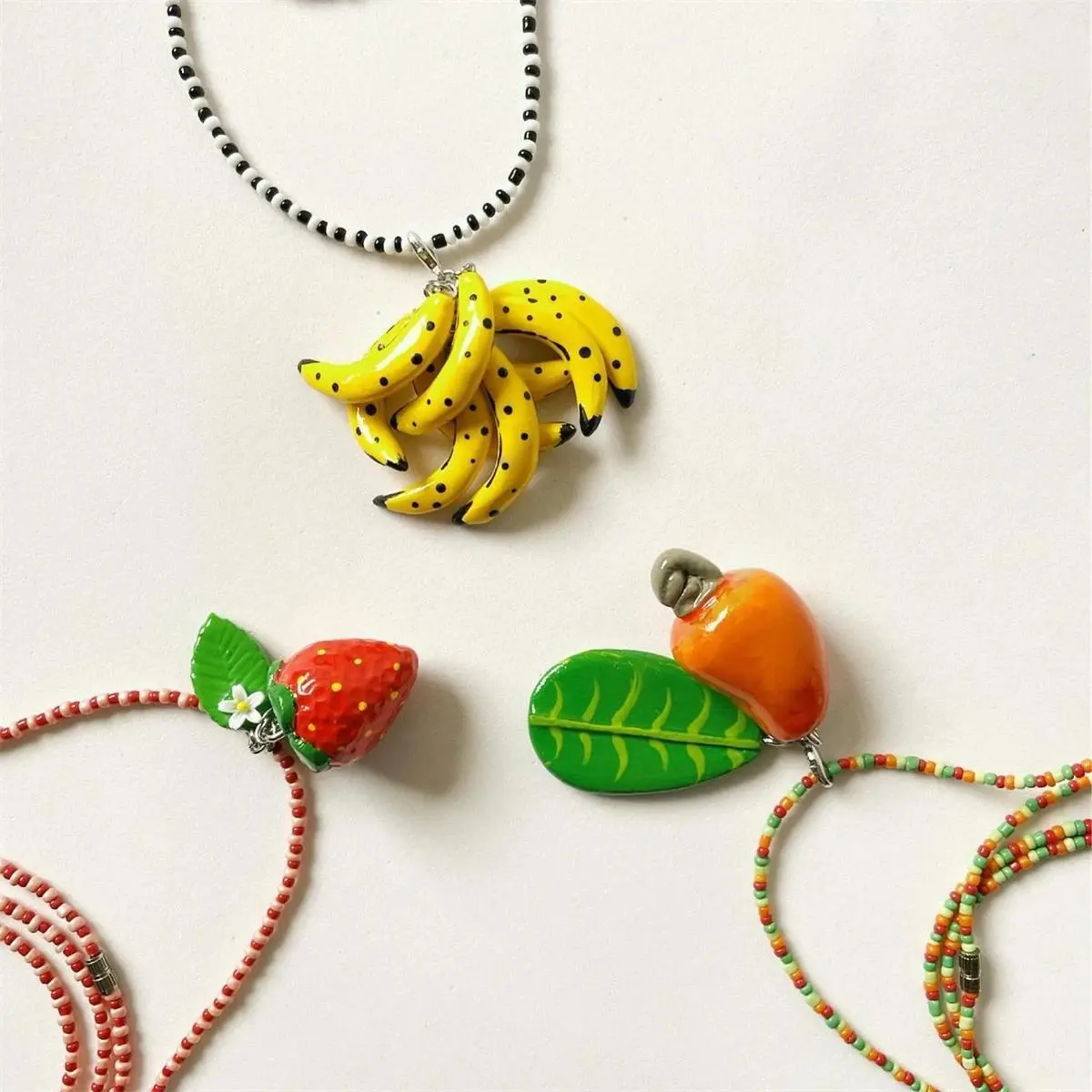 Colorful bead fruit necklace with banana, strawberry, orange pendant decoration, dopamine necklace for women