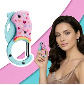 Mini Folding Knife Keychain,Pink Pocket Knife,Utility Portable EDC Pocket Utility Knife with Cute Design, High Hardness Multi-Purpose Box Cutter for Camping, Backpacking, Everyday Carry Gift