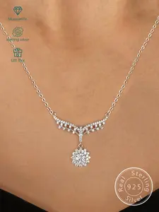 S925 Sterling Silver Artificial Moissanite Decor Necklace with Fish Tail Design Pendant, Elegant All-match Jewelry for Girls Gift with Gift Box