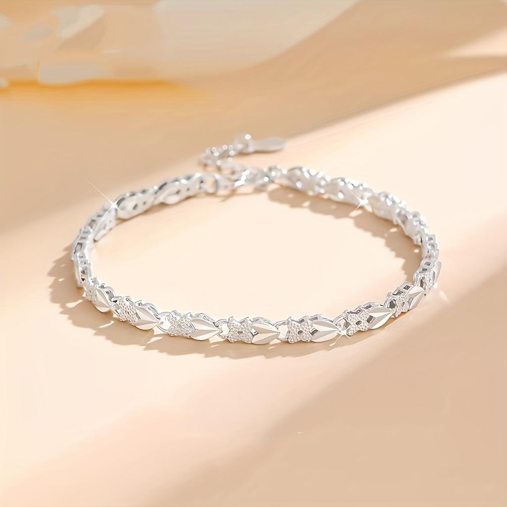 925 Pure Silvery Bracelet in Retro Style - Suitable for Daily Wear and Valentine's Day Gift 925 Pure Silvery Bracelet in Retro Style - Suitable for Daily Wear and Valentine's Day Gift