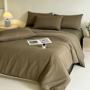 Elegant Embossed Jacquard Bedding Set 3-Piece Includes 1 Duvet cover & 2 Pillowcases, Soft Comfortable All Seasons Soft Bedding Sets