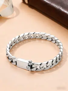 Silver Chain Bracelet, Stylish and Durable Jewelry, Ideal for Men's Daily and Casual Wear,Personalized One-of-a-Kind Gamer Gift for Boyfriend,Meaningful Practical Gift for Dad