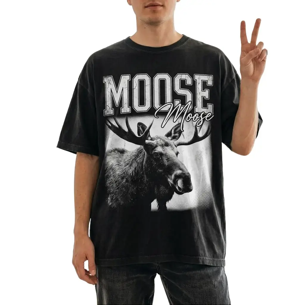 Moose Graphic T-Shirt for Men Women, Funny Vintage Animal Tee, Cute Wildlife Shirt, Casual Unisex Cotton T-Shirt, Nature Lover Gift, Gildan 5000 Heavy Cotton Tee