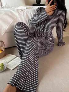 Women's Knitted Leisure Homewear Set, Loose Striped Printed Long Sleeve Top and Pants, Comfortable Pajama for Autumn & Winter