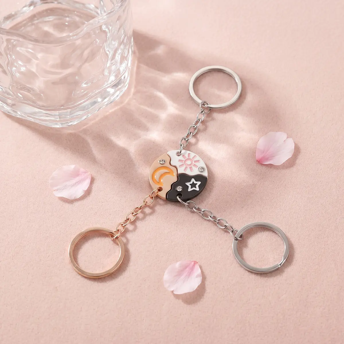 Sun Moon Star Magnetic Best Friend Keychain Set – Matching Puzzle Friendship Keychains for 3, Perfect Gift for Besties, Family, and Mother’s Day