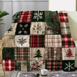 300GSM 1 piece Vintage patchwork flannel blanket - Cosy all-season knitted polyester blanket with snowflakes, red berries and trees - Soft and comfortable blanket for the sofa, bed, car, office, camping, travelling