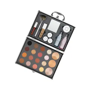 Cosmetologist's Portfolio - Large - Full Glam