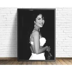 [UNFRAMED POSTER] Selena Celebrity Poster Wall art