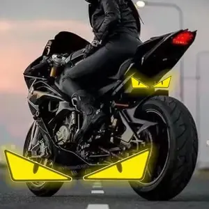 Devil Eye Design Car License Plate Light, Triangle Eye Turn Signal Light, Mini Projector Lens Light, Universal Car Decorative Light for Motorcycle