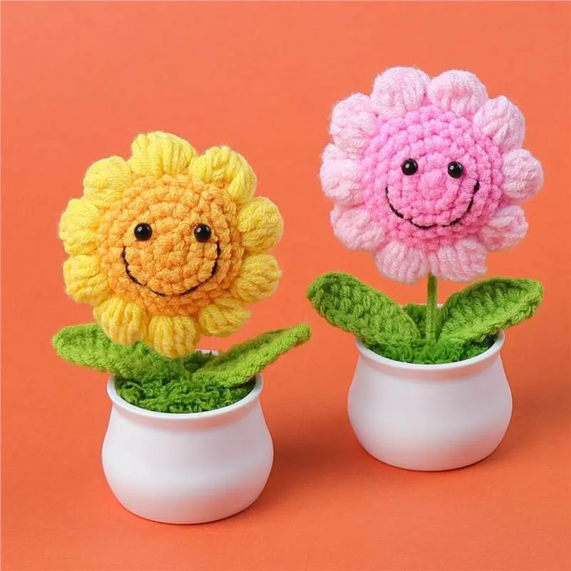 Handmade wool flower potted plant knitted sunflower ornament smiley face simulated flower Teachers' Day children's gift