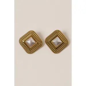 Gold Euro Squared Earrings