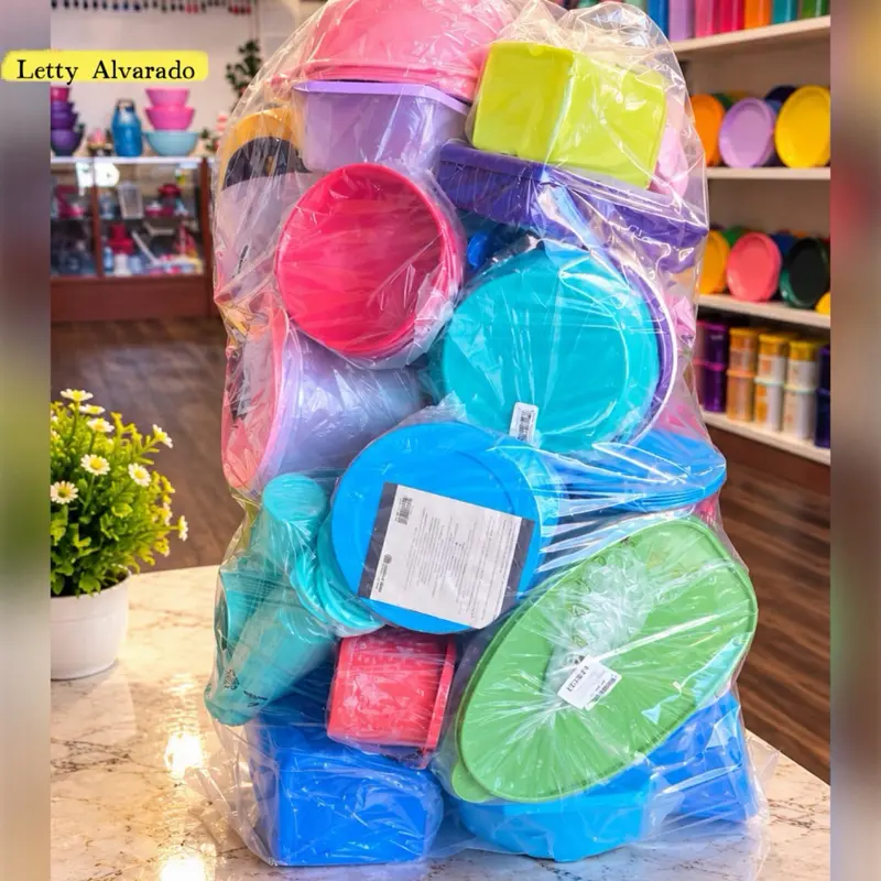 Bolsas de 26 productos de Tupperware, mixtos