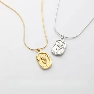 French Tulip Collarbone Chain | Square Pendant Necklace for Women | Titanium Steel High-End Jewelry