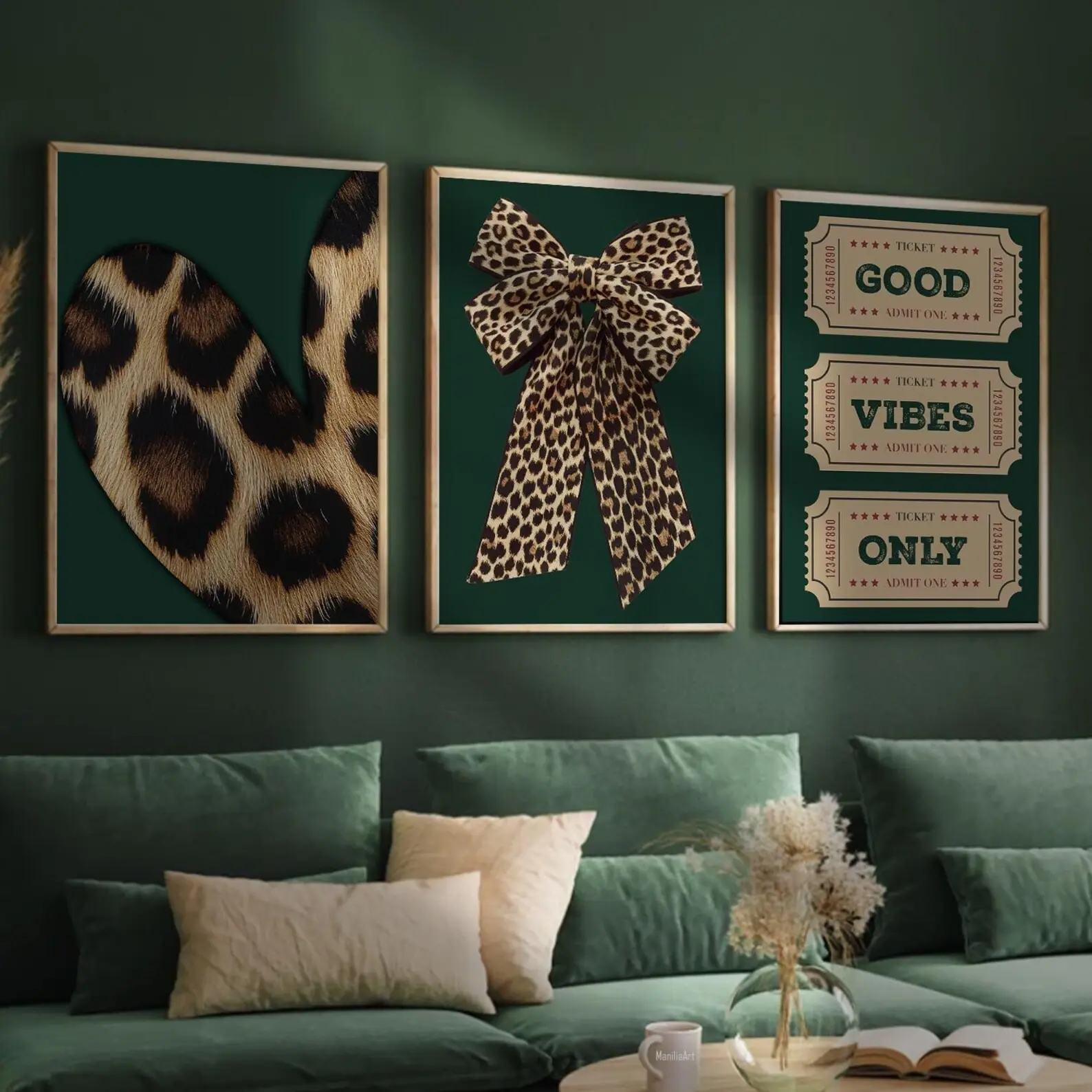 3-Piece Dark Green Print Wall Art Set - Coquette Bow Gallery Statement Posters, Lion & Tiger Artwork, Leopard Room Decor for Girls' Office Rooms, Home Decoration
