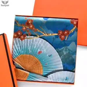 Husiyun 100% Mulberry Silk Square Scarf — a mood-enhancing essential for commuting and outfits