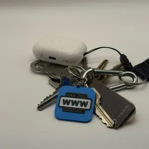 Business Website NFC Keychain – Tap to Instantly Visit Your Site